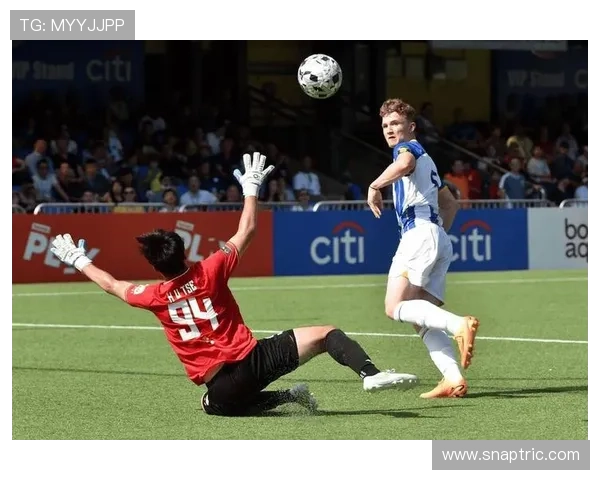 英超低迷狼队近期状态回暖表现稳健