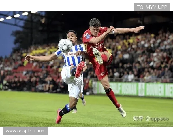 海伦芬本赛季防守数据表现稳健，失球数处于联赛中游水平