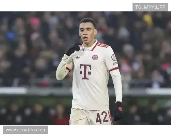 穆西亚拉是否依赖拜仁体系：战术角色与自主创造能力分析