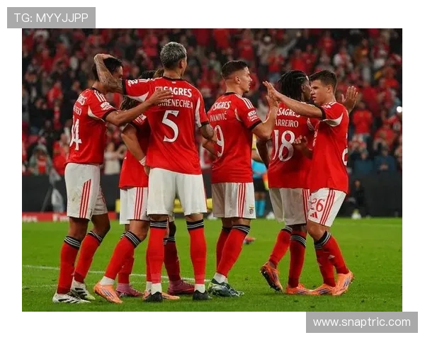 卡马文加：欧冠对阵利物浦、曼城的关键出场