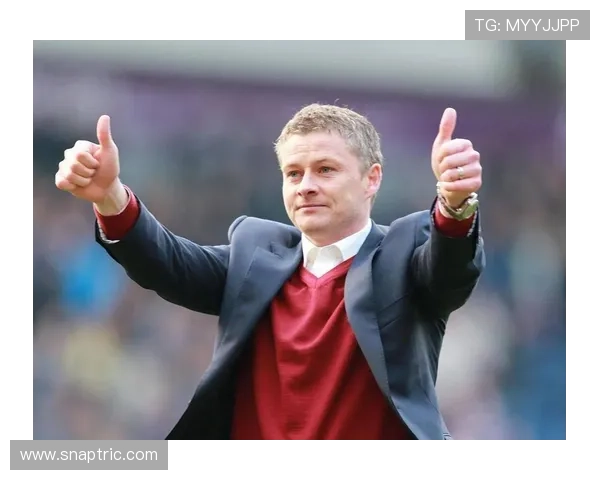 曼联战术执行持续崩盘,越踢越乱对争四形势形成制约 曼联战术执行持续崩盘,越踢越乱对争四形势形成制约