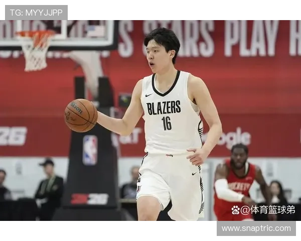 杨瀚森居然连喝个咖啡都像在给自己设局？这生活真不是我们过的范儿！